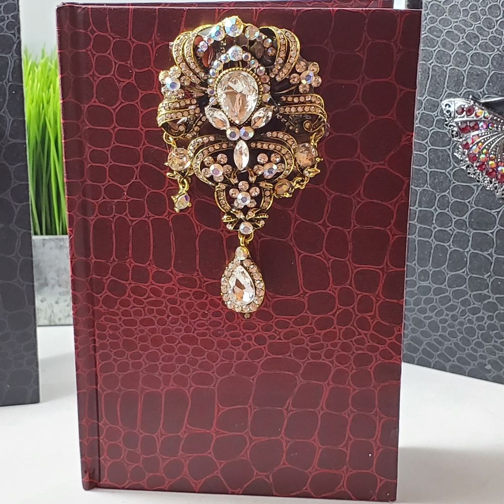 New Handmade Traveler's Journal - Picture 7 of 9